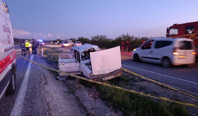 Denizli'de otomobil takla attı: 1 ölü, 4 yaralı