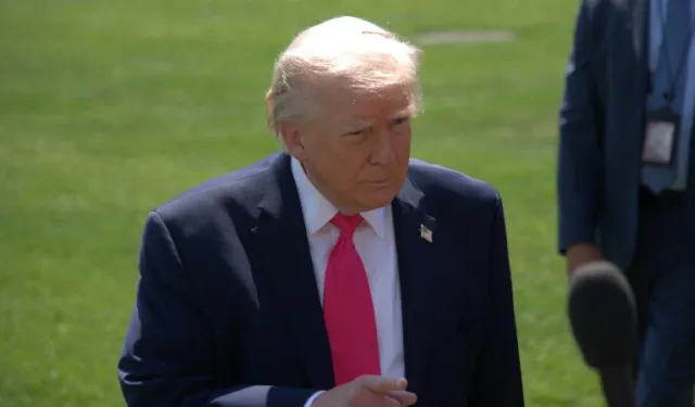 Trump: "Anlaşmaya varılana kadar İran'a yönelik deniz ablukası sürecek"