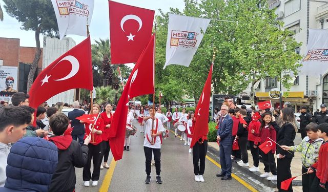 23 Nisan Manisa'da coşkuyla kutlandı