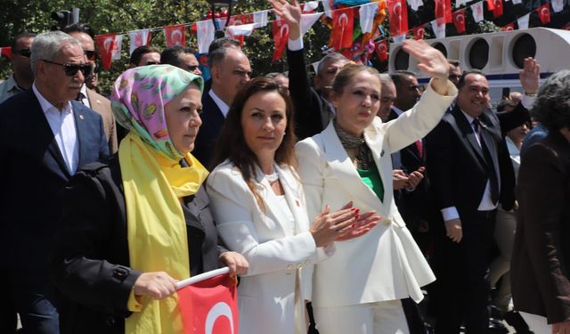 Nurcan Zeyrek Kortejde
