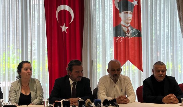 İYİ Parti’de Şenol Sunat istifası “Bizi yok saydı, hayırlı olsun bile demedi”