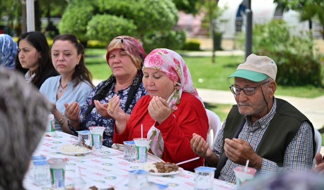 Dilek Mahallesi’nin kahraman şehitleri dualarla anıldı