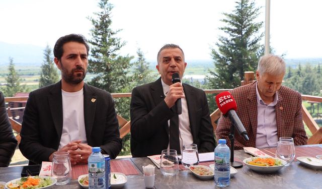 Başkan Şimşek: "Şehzadeler’de kim taş üstüne taş koyarsa Allah razı olsun diyoruz"