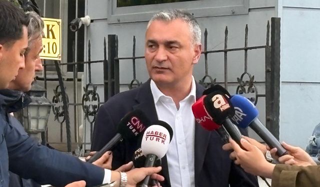 Eski CHP Milletvekili Müslüm Sarı: "Partinin içi çok harap, gerçekten çok üzücü"