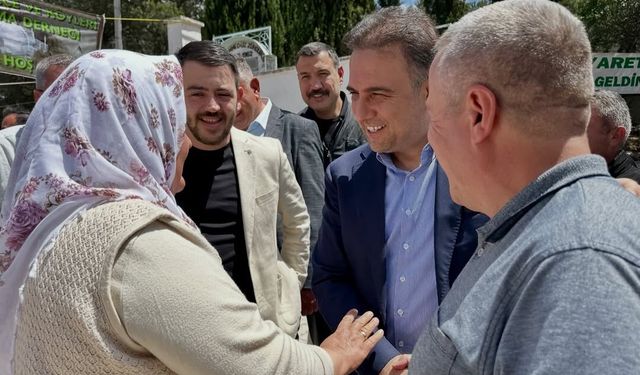 Baybatur  Recepli köy  hayrına katıldı