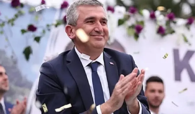Akçakoca Belediye Başkanı gözaltına alındı