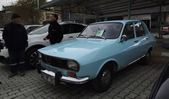 Yarım asırlık otomobile 210 bin TL