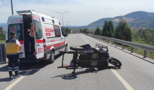 Manisa'da elektrikli bisiklete tır çarptı: 1 ölü