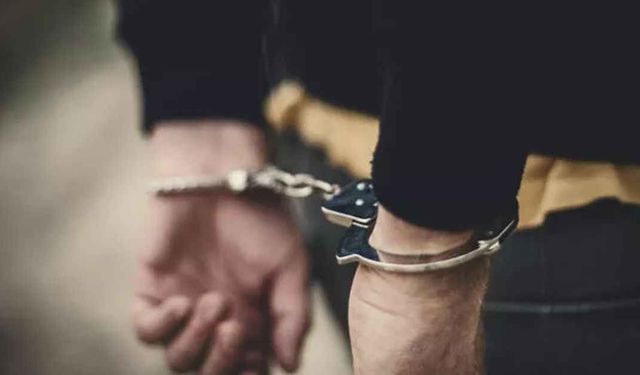 Manisa'da darp edip, zorla senet imzalatan şahıslar tutuklandı