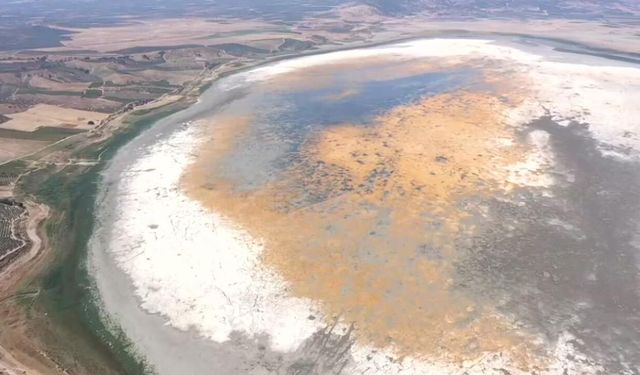 Kuruyan Marmara Gölü’ne Demirköprü’den can suyu