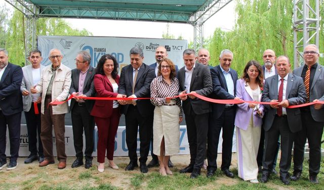 Manisa 9. Kitap Fuarı resmen başladı