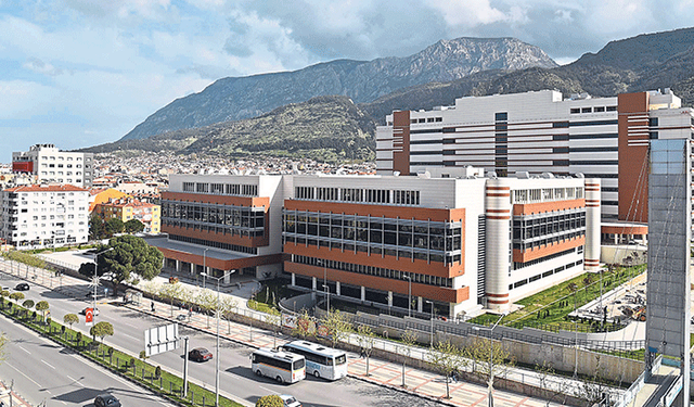Manisa Sağlık Camiasının Acı Günü: Hemşire Songül Günay Hayatını Kaybetti