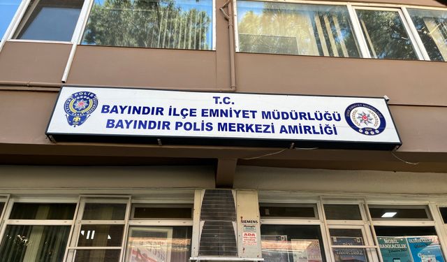 İzmir'de  kayıp olarak aranan 16 yaşındaki kız Manisa’da bulundu
