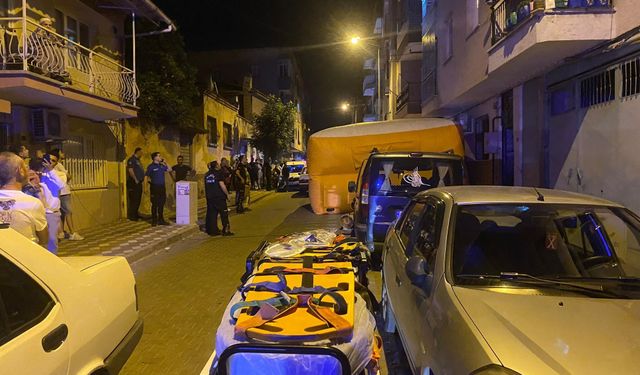 Manisa'da 3. kattan kendini atan şahıs yaralandı