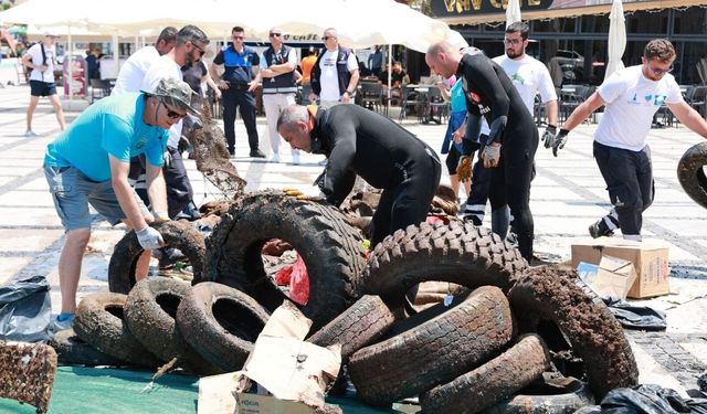 Yeni Foça’da denizden çıkanlar şaşırttı