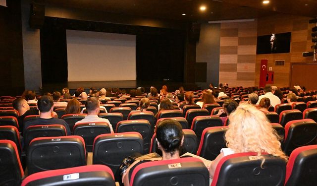Cannes’ın ödüllü kısa filmleri Manisalı sinemaseverlerle buluştu