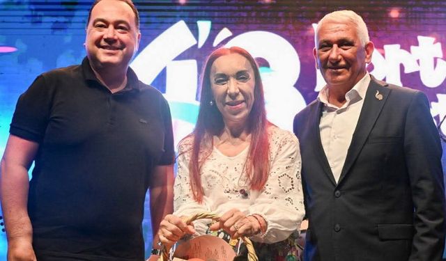 Başkan Dutlulu 48. Güzelyurt Portakal Festivali’ne katıldı