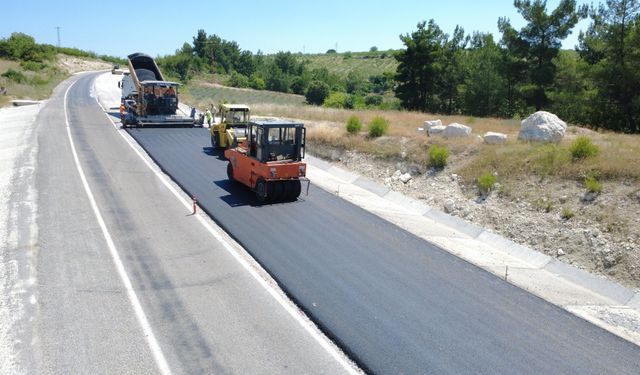 Demirci’de ulaşım yatırımları hız kazandı