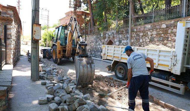 Şehzadeler’de 67 mahallede çalışmalar aralıksız devam ediyor