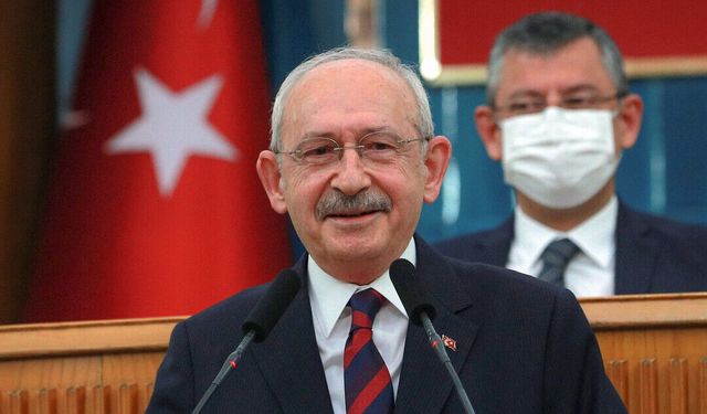 CHP'de grup toplantısı muamması! Kemal Kılıçdaroğlu'nun yazısı geri döndü