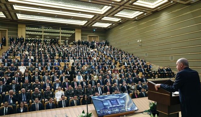 Cumhurbaşkanı Erdoğan: "Gardımızı indirdiğimiz, rehavete kapıldığımız anda bize bu topraklarda hayat hakkı tanımazlar"