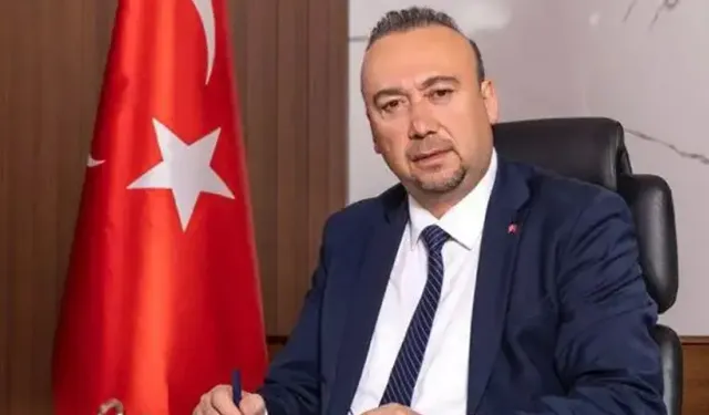 Özkan Yalım: "'Mavi valize koyuver' Mesajı Özgür Özel'den geldi"