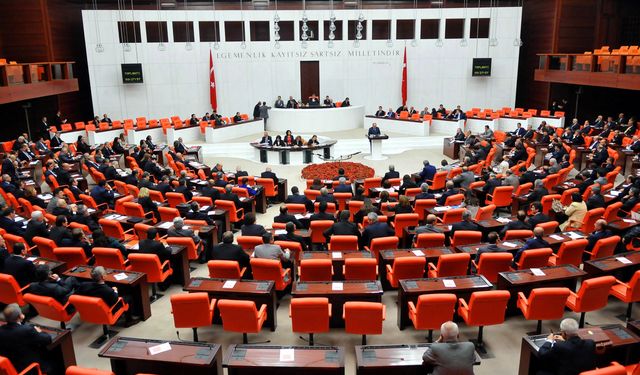 Yeni resmi tatil yolda: Meclis'e sunulacağı tarih açıklandı