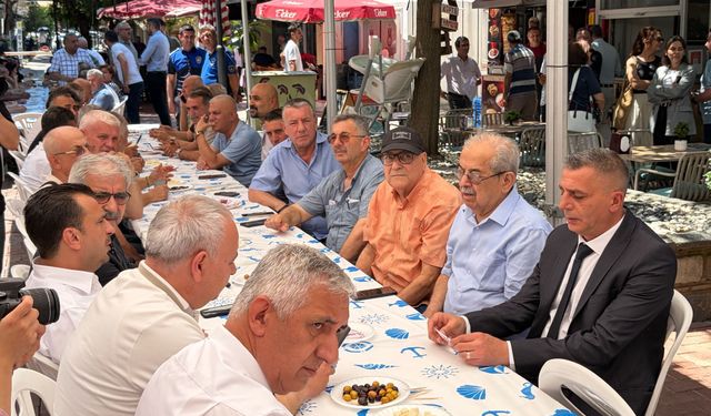 Başkan Şimşek'in annesi Gülşinah Şimşek için lokma hayrı düzenlendi