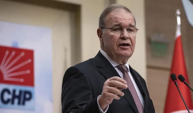 Faik Öztrak CHP Grup Başkanı seçildi