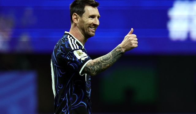 Messi'nin 2 asisti Arjantin'i finale götürdü
