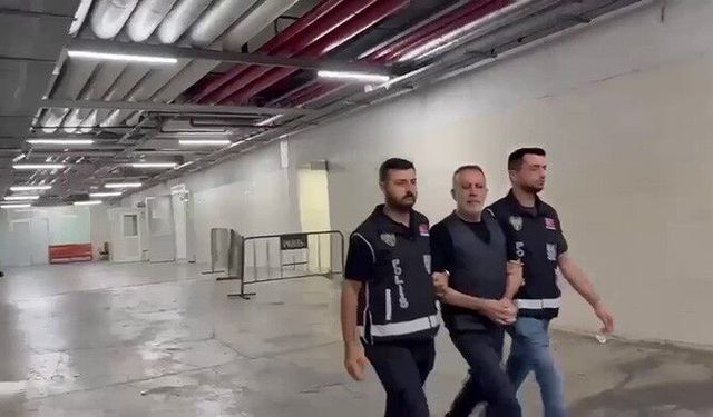 Haluk Levent elleri kelepçeli görüntülendi