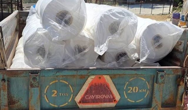 Kavurucu sıcaklar örtü satışlarını patlattı