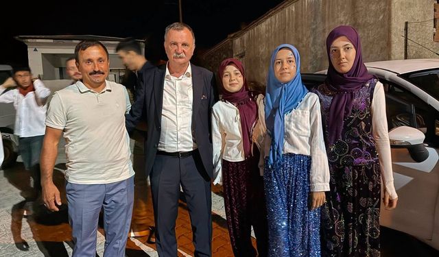 Başkan Balaban kırsalda gençlerle buluştu