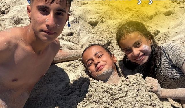 Tatilciler hafta sonu Çeşme'nin keyfini çıkardı