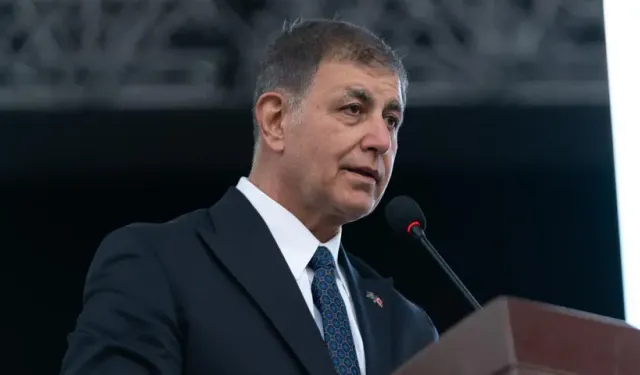 Cemil Tugay Özel'in partisine katılmayacak