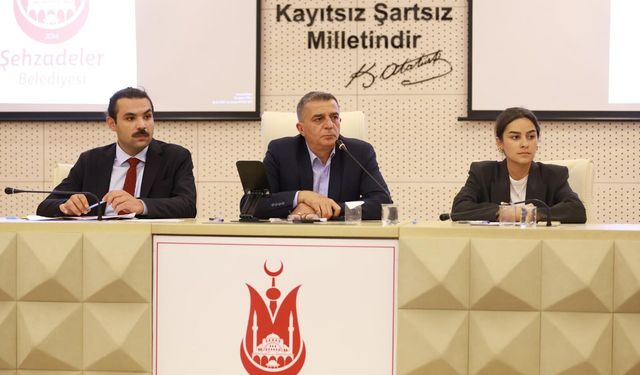 Şehzadeler Meclisi'nde 33 madde karara bağlandı