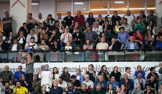 Turgutlu Belediyespor’da VIP koltuklar satışta