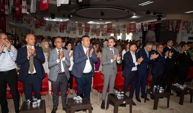Sarıgöl MHP İlçe Başkanlığına Dikmen seçildi