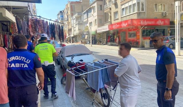 Turgutlu'da kaldırım işgali denetimi