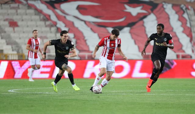 Manisa FK Sivas’tan 1 puan çıkardı