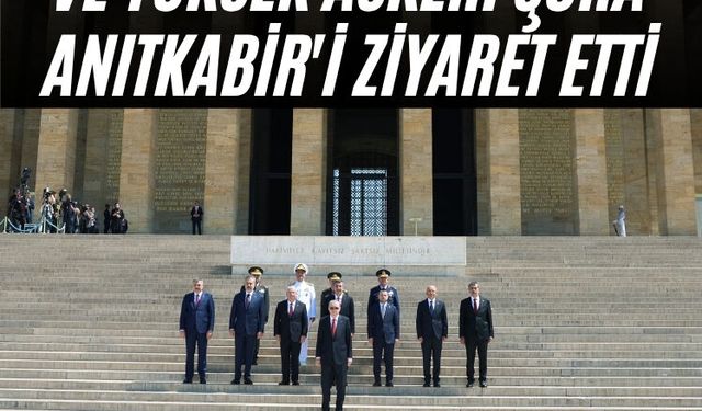 Cumhurbaşkanı Erdoğan ve Yüksek Askeri Şura Anıtkabir'i ziyaret etti