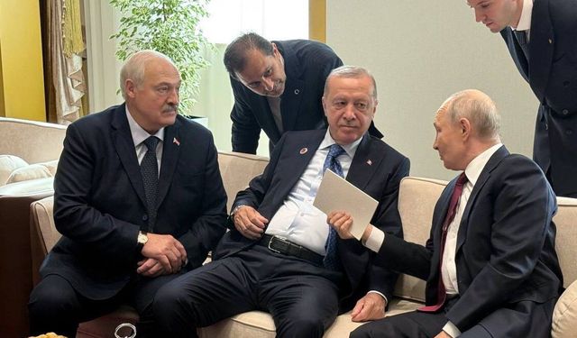 Erdoğan, Putin ve Lukaşenko'dan samimi görüşme