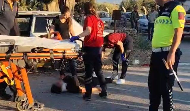 İzmir'de otomobil ile motosiklet çarpıştı: 2 yaralı