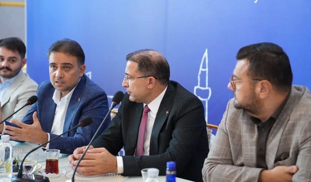 AK Parti Manisa istişare toplantısı gerçekleştirdi