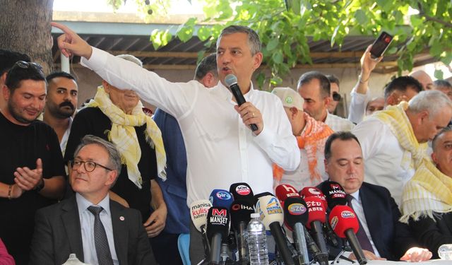 Özgür Özel Manisa'da konuştu: "Devlet üretilen ürüne alım garantisi vermeli"