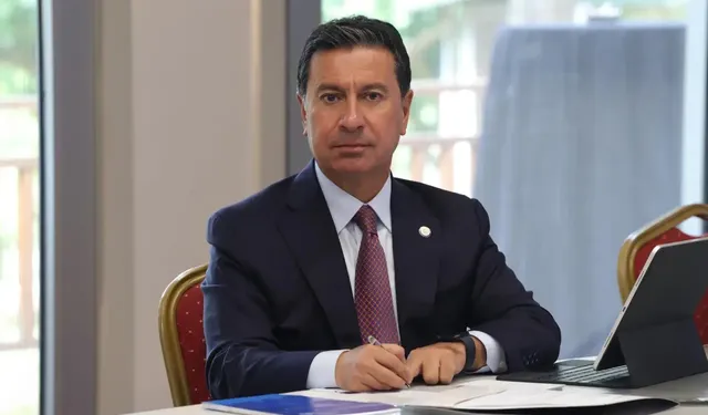 Muğla BŞB Başkanı Ahmet Aras CHP'den istifa etti