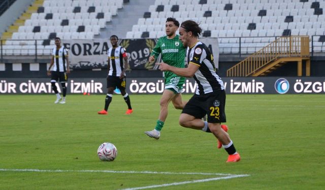 Manisa FK 7 gollük düelloda kaybetti