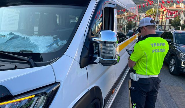 Manisa’da okul servislerine 352 bin TL ceza kesildi