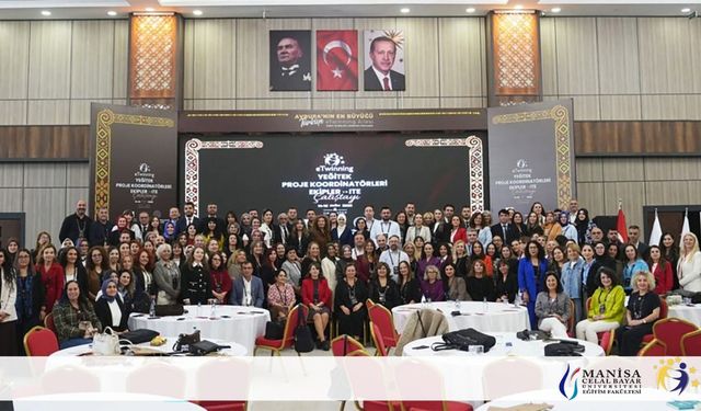 MCBÜ Demirci Eğitim Fakültesi’ne ulusal ödül!