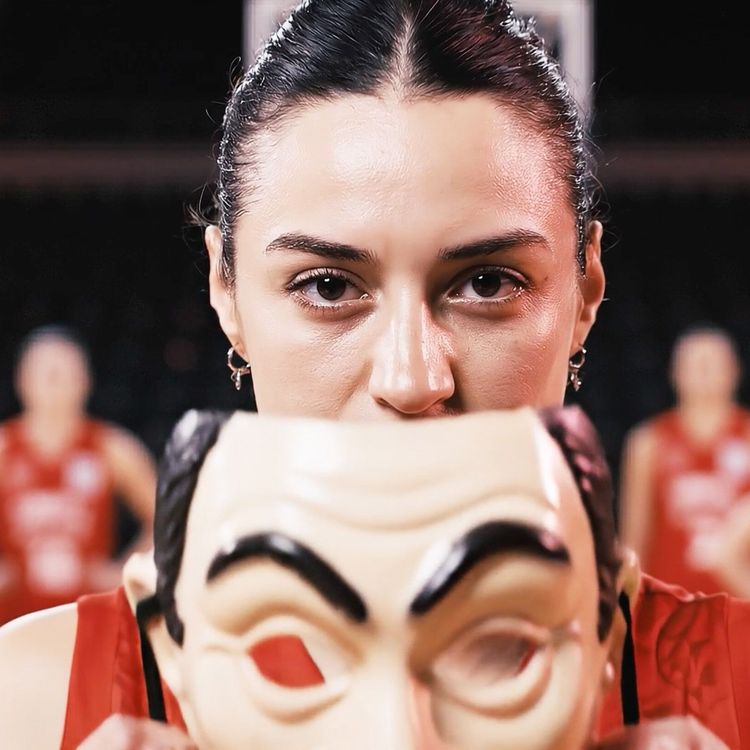 Turgutlu Belediyespor'dan "La Casa De Papel" temalı maç videosu